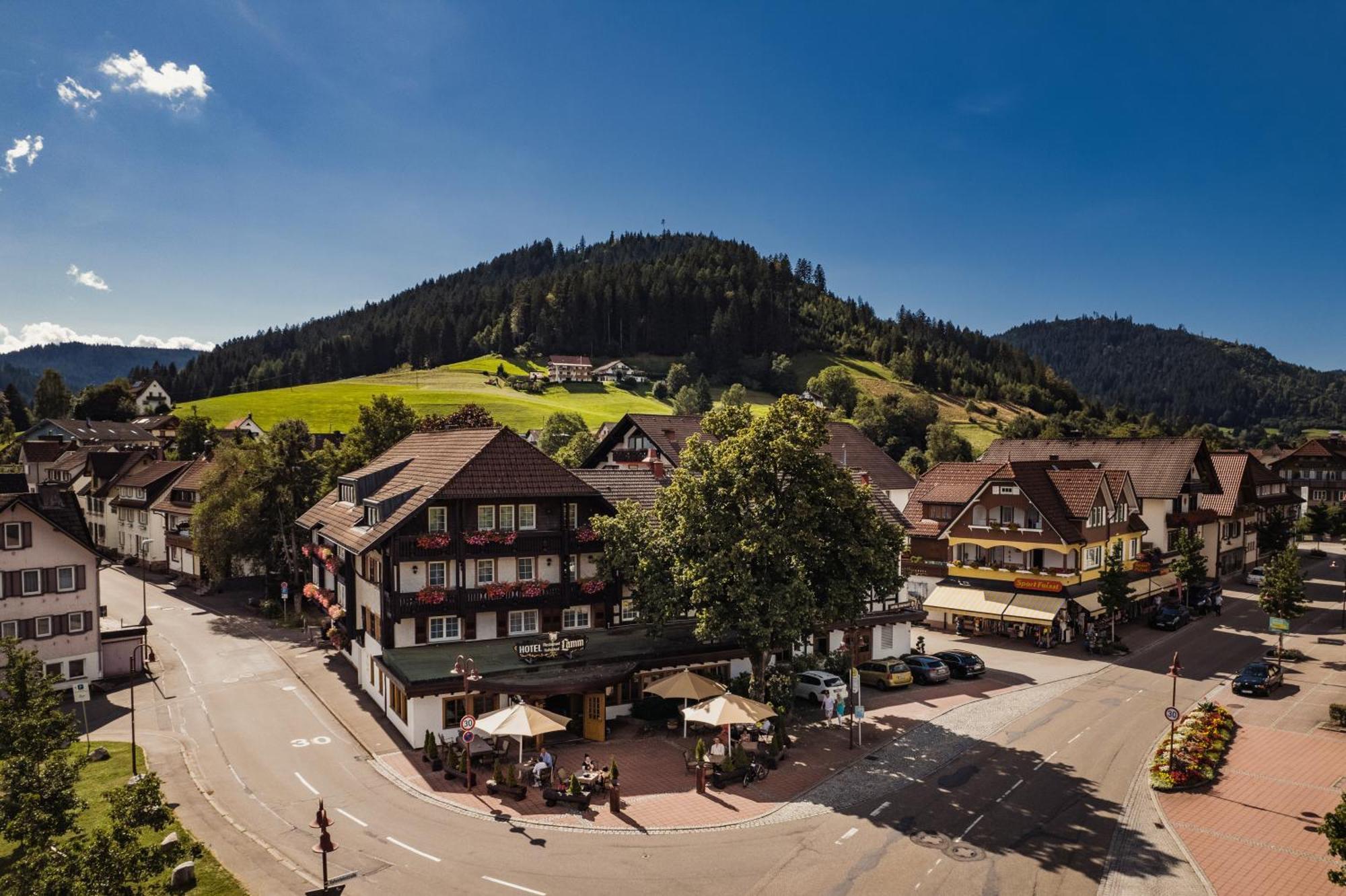 Hotel Lamm Baiersbronn Mitteltal Exterior foto