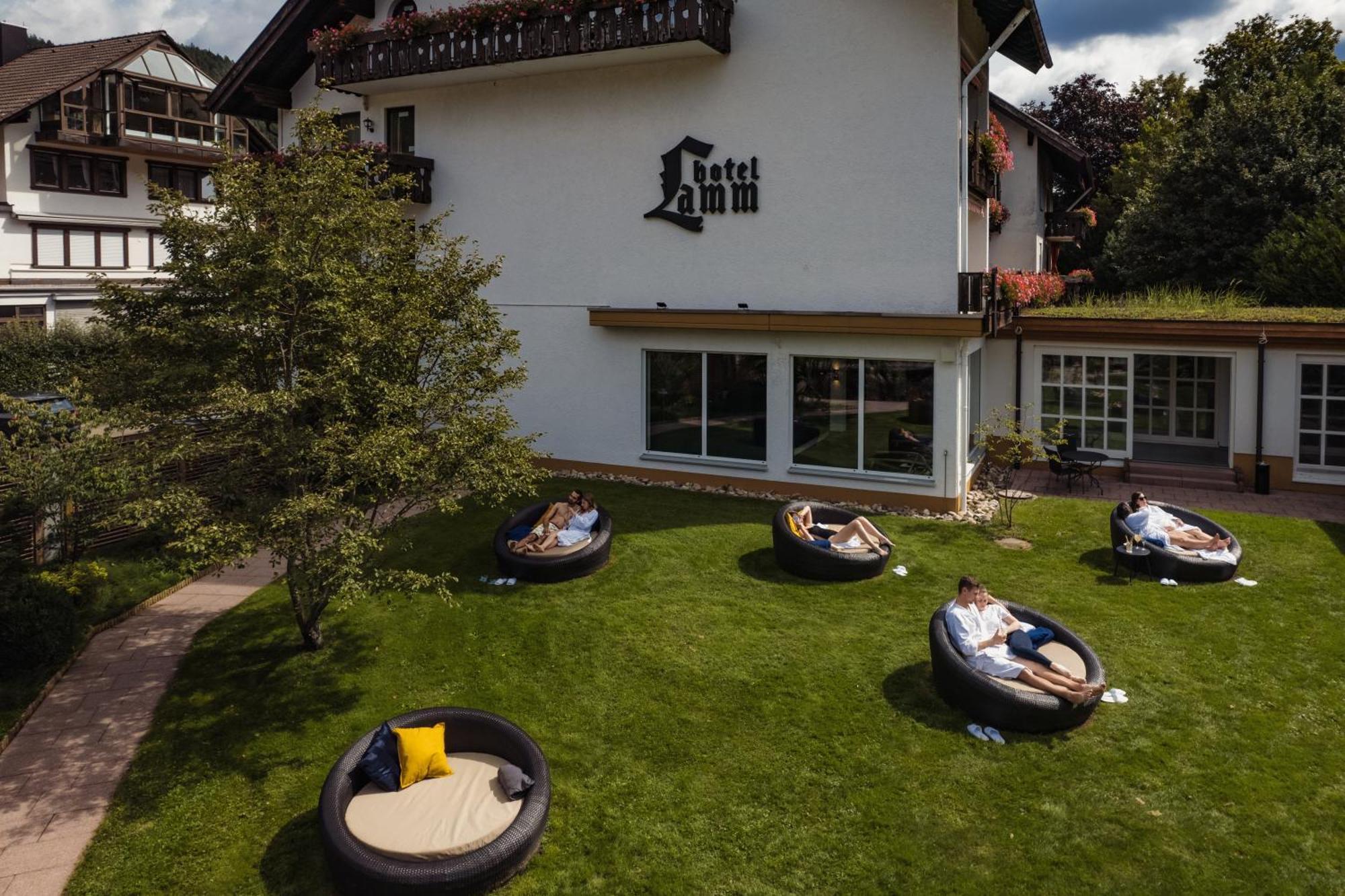 Hotel Lamm Baiersbronn Mitteltal Exterior foto